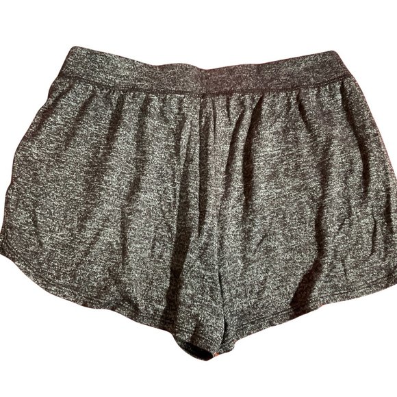 👣 5/$25 - Grey/Black Shorts w/ Waist Tie & Brand Logo - Picture 2 of 3